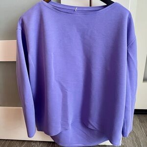 EUC Lululemon Top